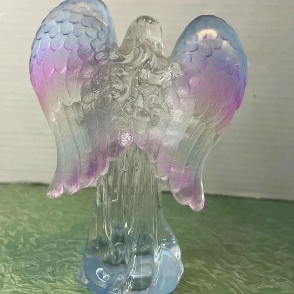 Translucent and satin pressed glass Angel Figurine with Pink and Blue Wings - Picture 3 of 4